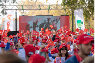 Keskinoğlu Cumhuriyet Bayramını  Çalışanları İle Kutladı